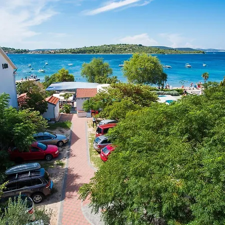 Two Bedroom With Balcony Appartement